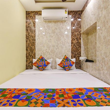 Hotel Divine Chariot Калькутта Экстерьер фото